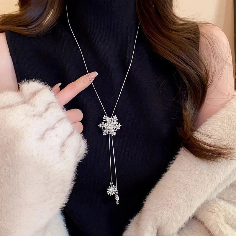 Sparkling Rhinestone Rotatable Snowflake Long Tassel Necklace For Women Crystal Zircon Pearl Cross Choker Girl Christmas Jewelry
